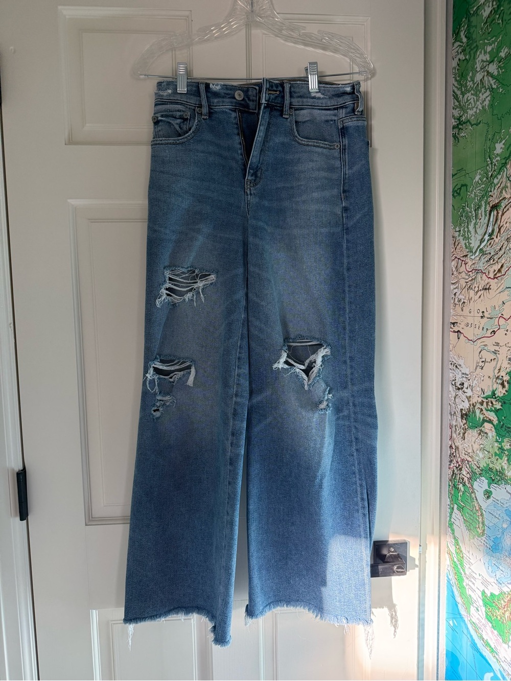 American Eagle - Wide Leg Distressed Women's Jeans - Blue (Size 4 Regular)